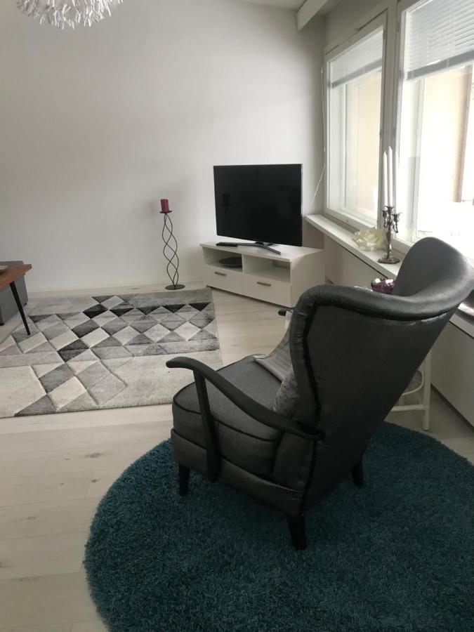 Tyylikaes Rivitaloasunto Lohjalla Extérieur photo